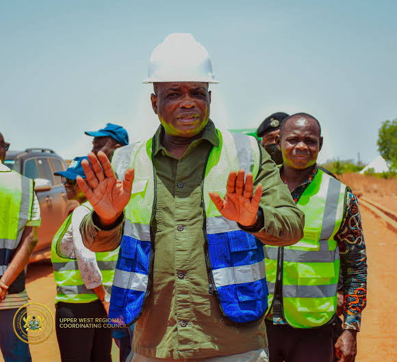 Roads Minister Warns Contractor Over Delays on Enchi–Elubo Road Project