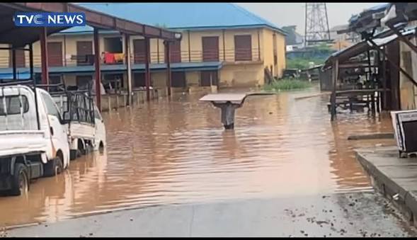 Heavy Rains Sweep Away Two in Accra Floods as Authorities Issue Warning
