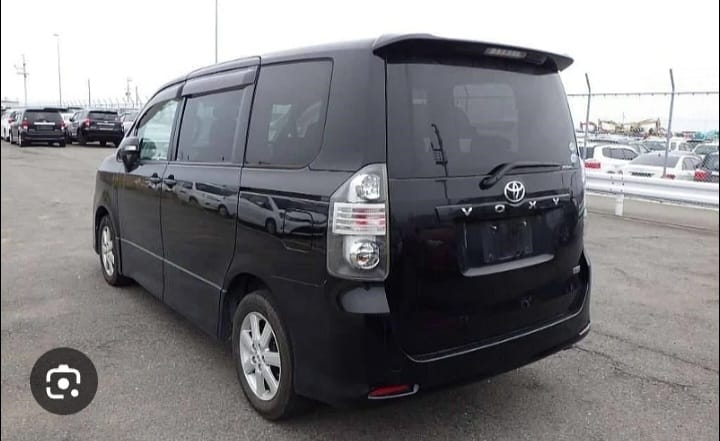 NRSA to Prohibit Toyota Voxy Taxis Nationwide