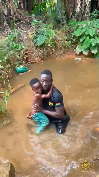 Ghana Fire Service Officers Rescue Three-Year-Old from Drowning in Nkawkaw