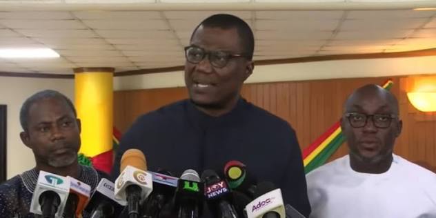 Minority urges gov't to use mid-year budget review to address nurse unemployment