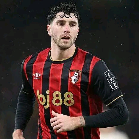 Marcos Senesi Set for Tottenham Switch on Four-Year Deal After Bournemouth Exit